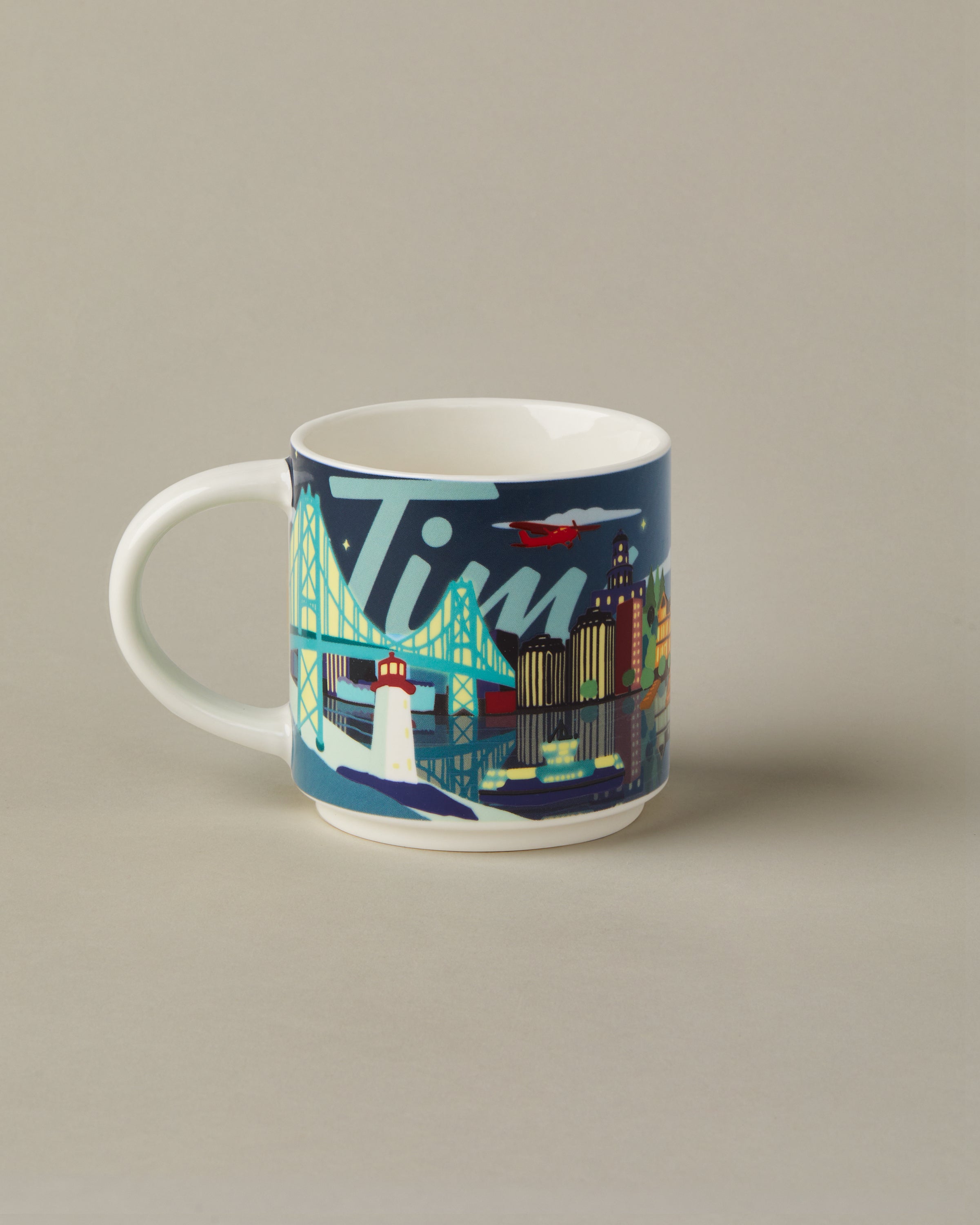 16oz ceramic Tim Hortons mug with Halifax skyline design | Tasse Tim Hortons de 16 oz représentant l’horizon de Halifax. - Image #2