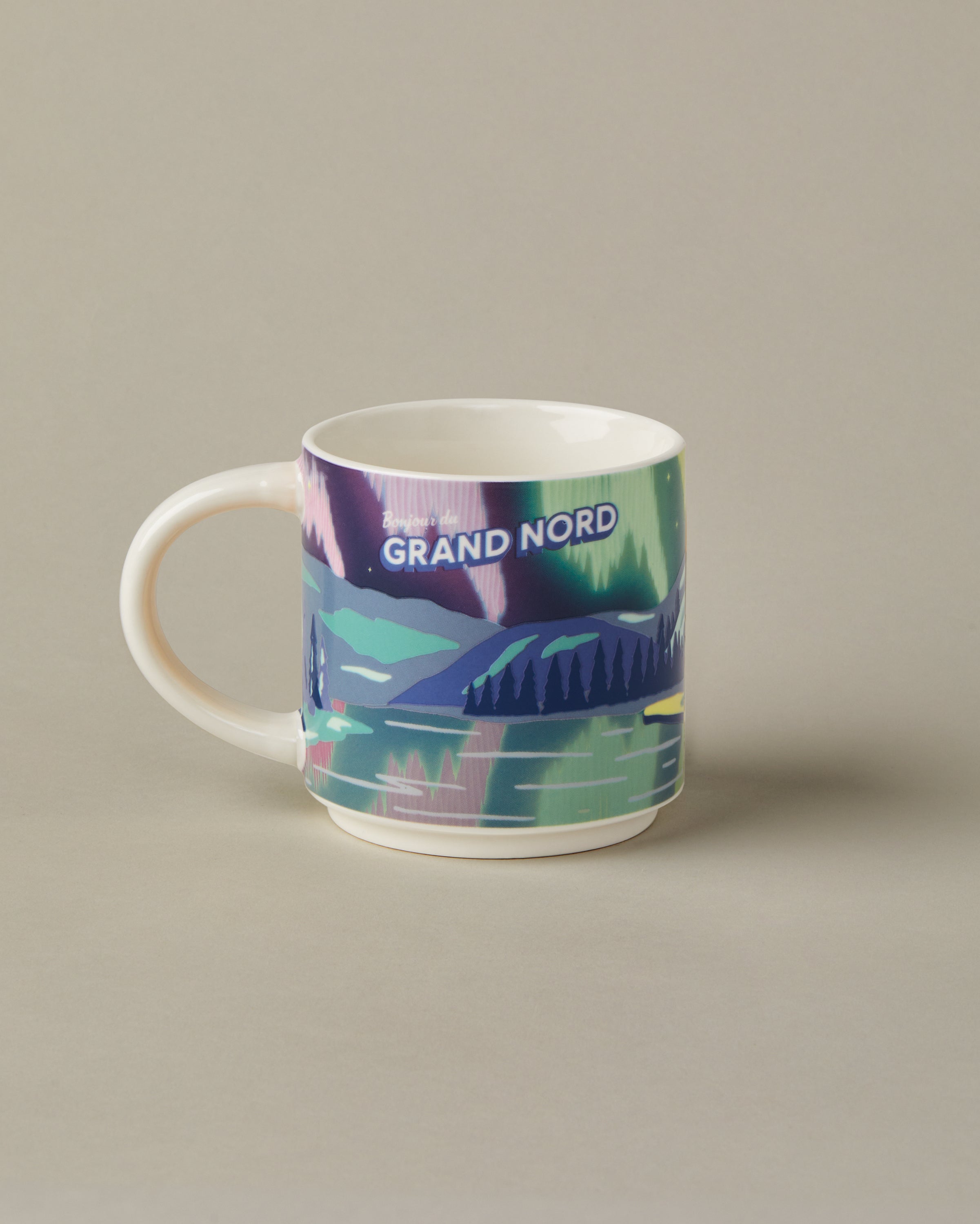 16oz ceramic Tim Hortons mug with The North landscapes design | Tasse Tim Hortons de 16 oz représentant des paysages du Nord. - Image #2
