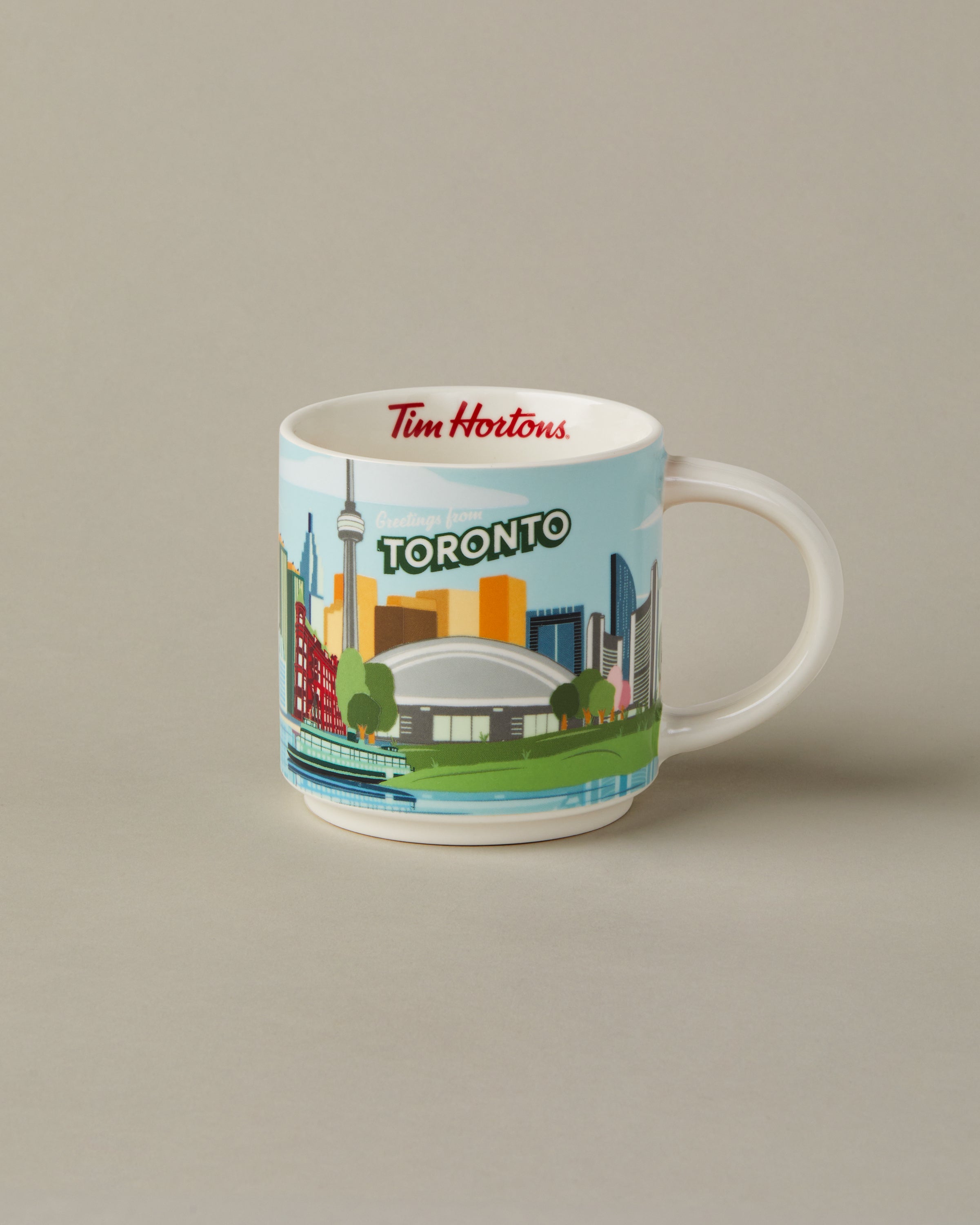 16oz ceramic Tim Hortons mug with Toronto skyline design | Tasse Tim Hortons de 16 oz représentant l’horizon de Toronto. - Image #1