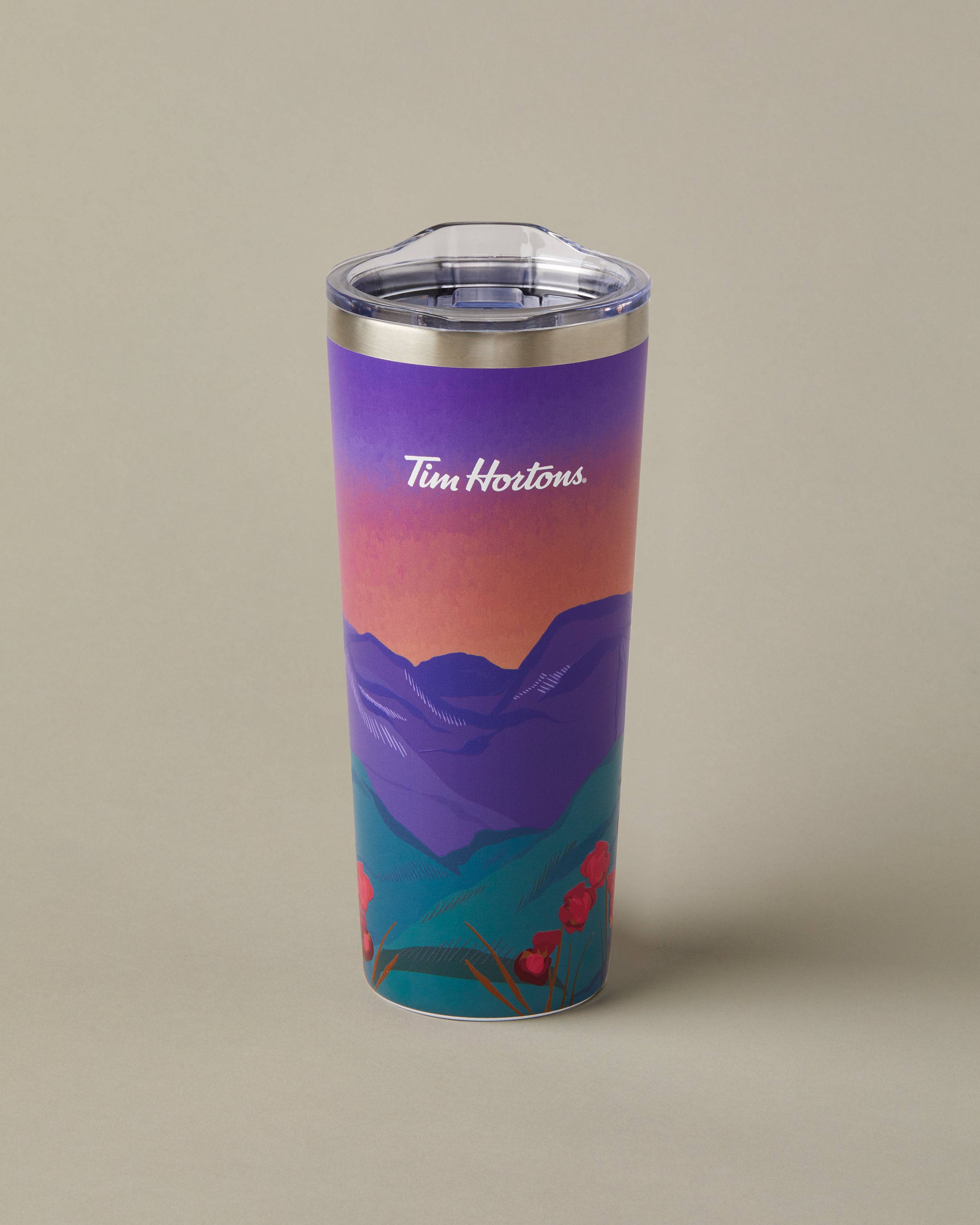 22oz stainless steel Tim Hortons travel mug with Newfoundland and Labrador landscape design, insulated for hot and cold drinks | Gobelet de voyage en acier inoxydable Tim Hortons de 22 oz représentant des paysages de Terre-Neuve-et-Labrador, isotherme pour boissons chaudes et froides. - Image #2