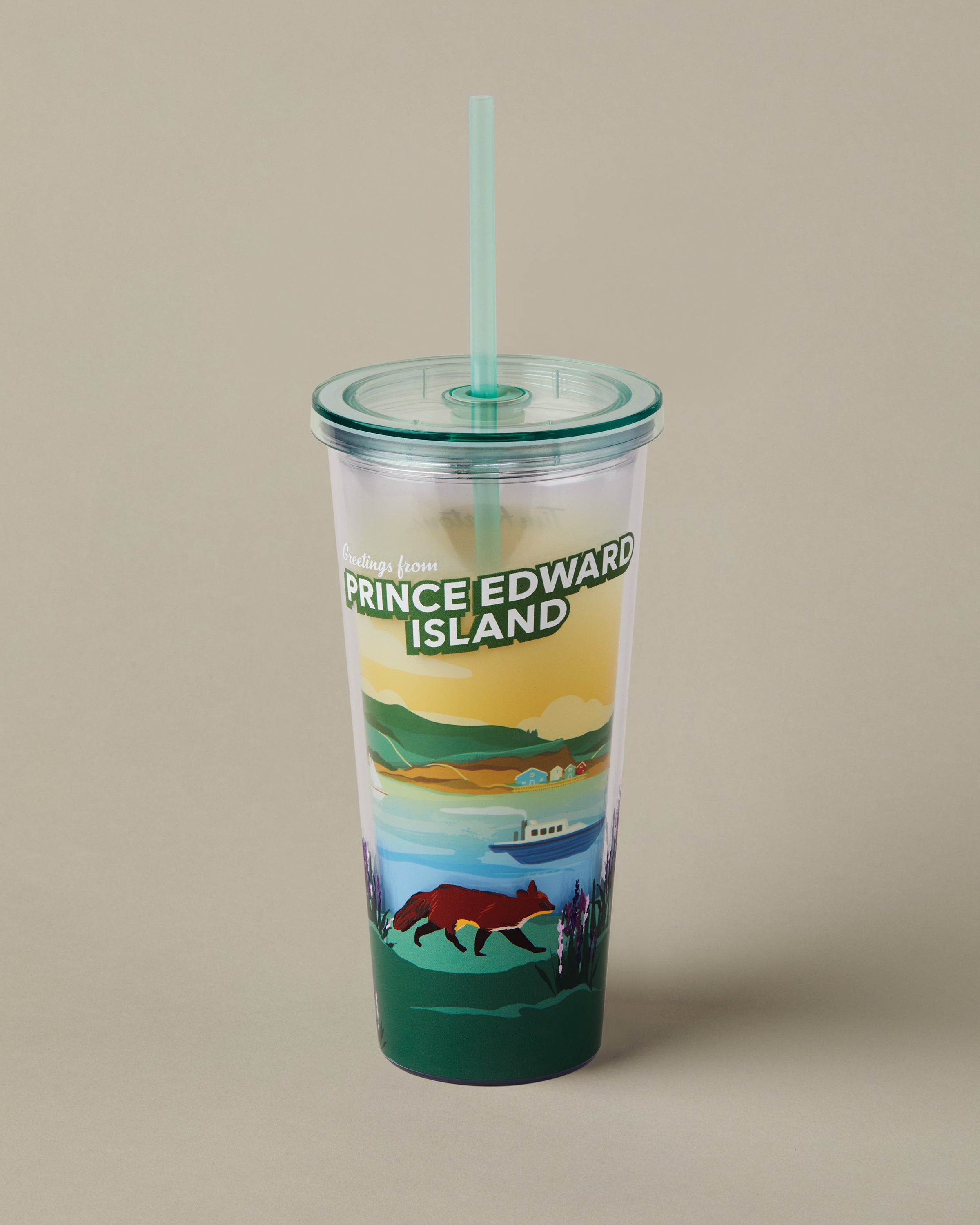 24oz Plastic Straw Tumbler with Canada design, for cold drinks | Gobelet de plastique de 24 oz avec paille représentant des paysages canadiens, pour les boissons froides. - Image #1