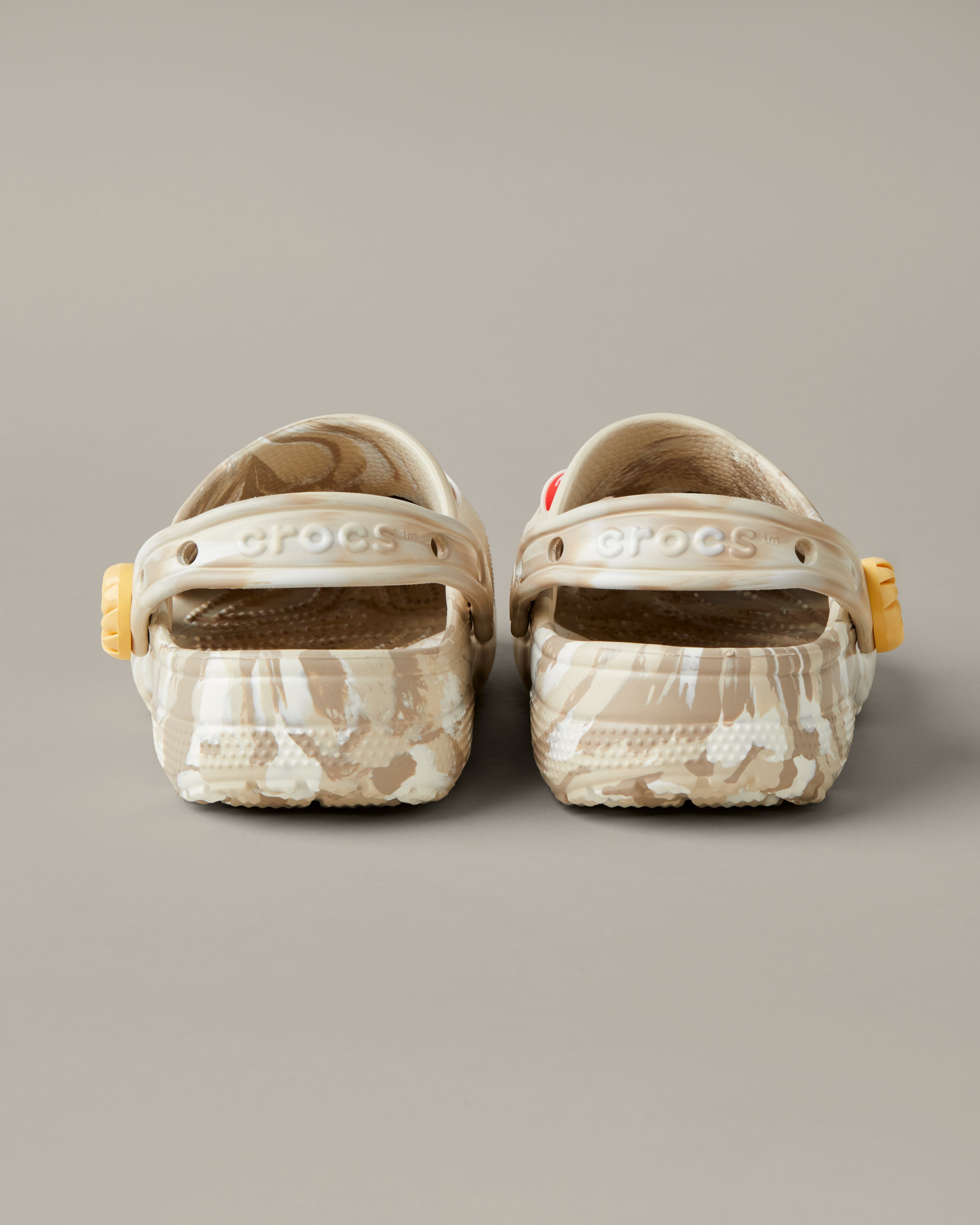 Tim Hortons and Crocs collaboration Iced Capp adult clogs | Crocs et Tim Hortons présentent : les Crocs tourbillon de cappuccino glacé pour adulte - Image #3