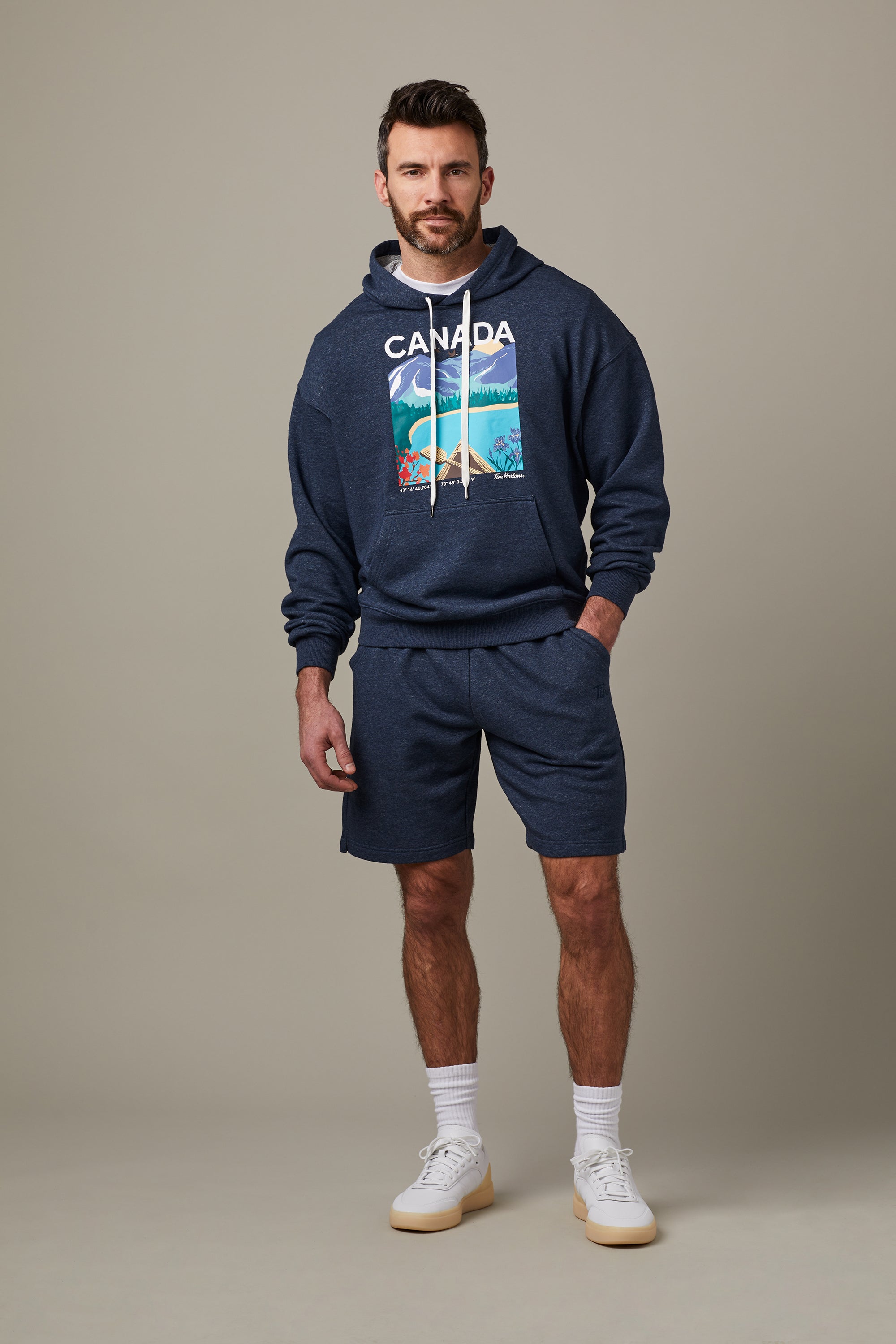 Tim Hortons Canada French Terry Hoodie in Navy Marl | Chandail molletonné à capuchon bleu marine chiné du Canada de Tim Hortons - Image #3