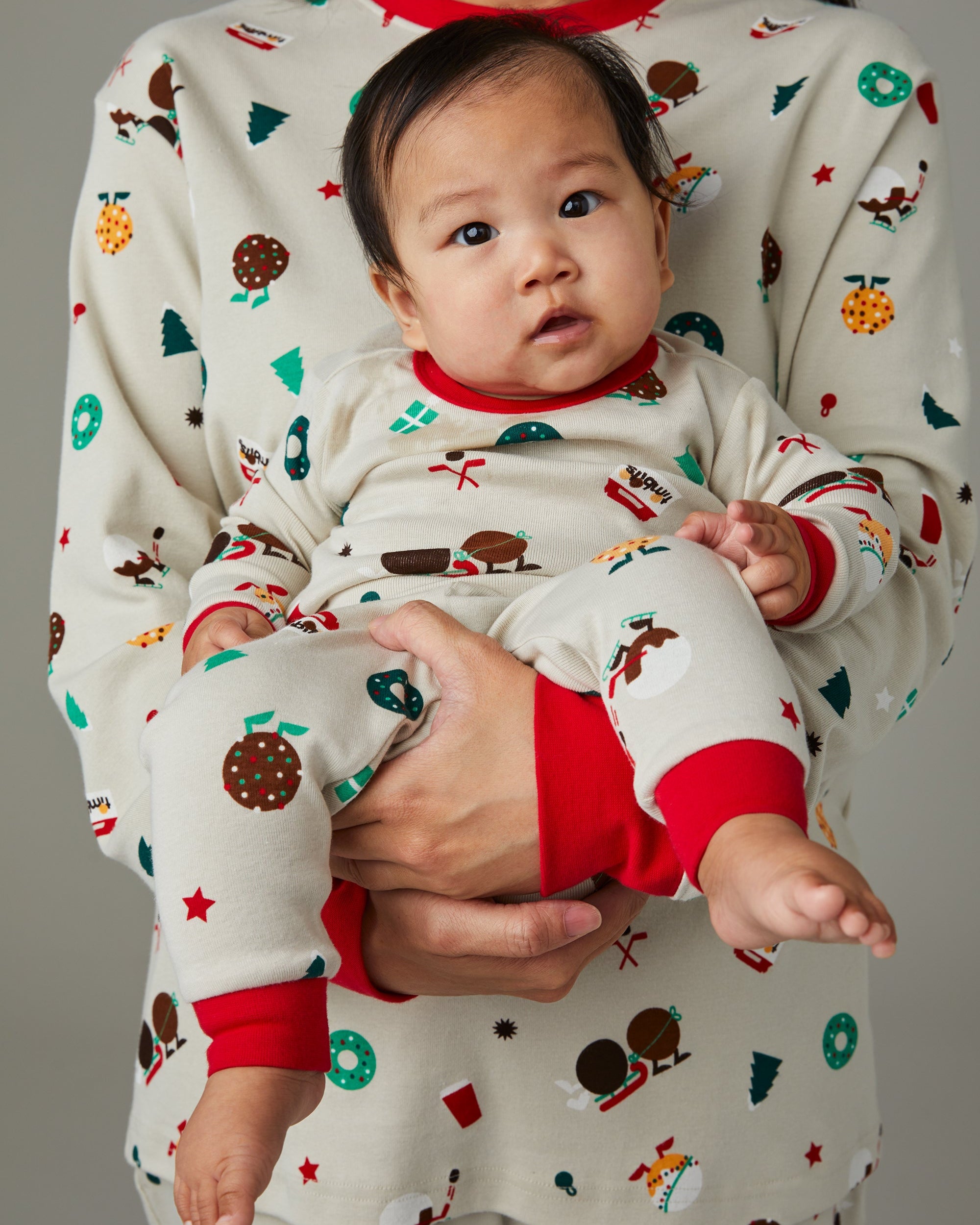 Tim Hortons Baby Pajamas with Timbits Print | Pyjama Tim Hortons pour bébés avec imprimé de Timbits - Image #1