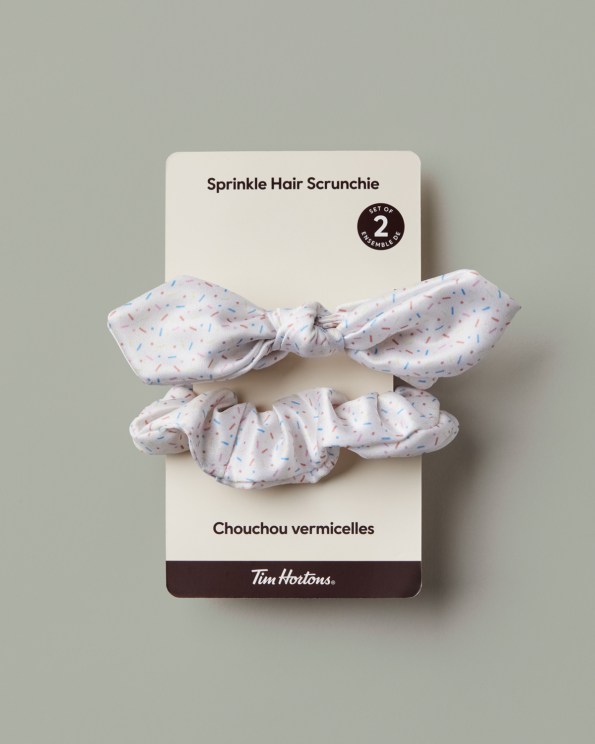 Limited edition Tim Hortons Sprinkle Scrunchies - Set of 2 | Ensemble de 2 chouchous vermicelles Tim Hortons en édition limitée - Image #3