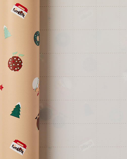 Tim Hortons set of 2 holiday gift wrapping paper bundle | Ensemble de 2 papiers d’emballage des Fêtes Tim Hortons  - Image #5