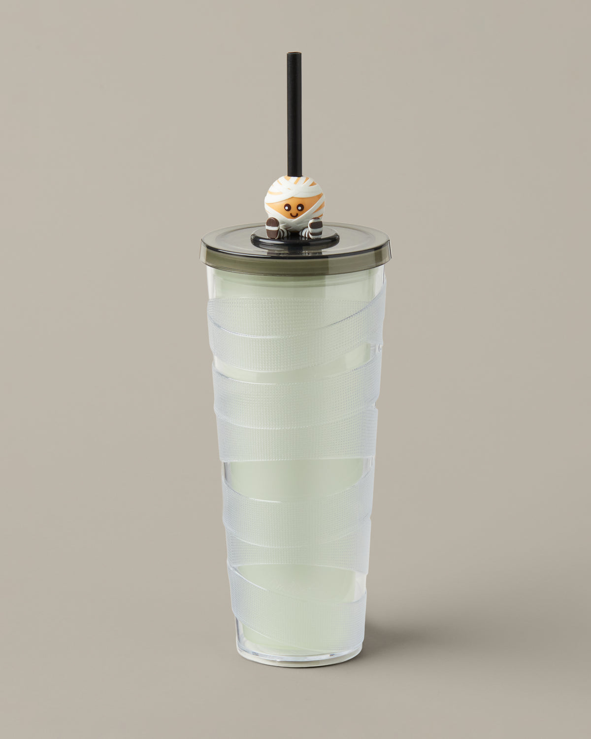 Green and purple 24oz plastic straw tumbler with a glow-in-the-dark Timbits® Mummy topper. | Gobelet en plastique vert et mauve de 24 oz avec paille, avec décoration momie TimbitsMD phosphorescente. - Image #4