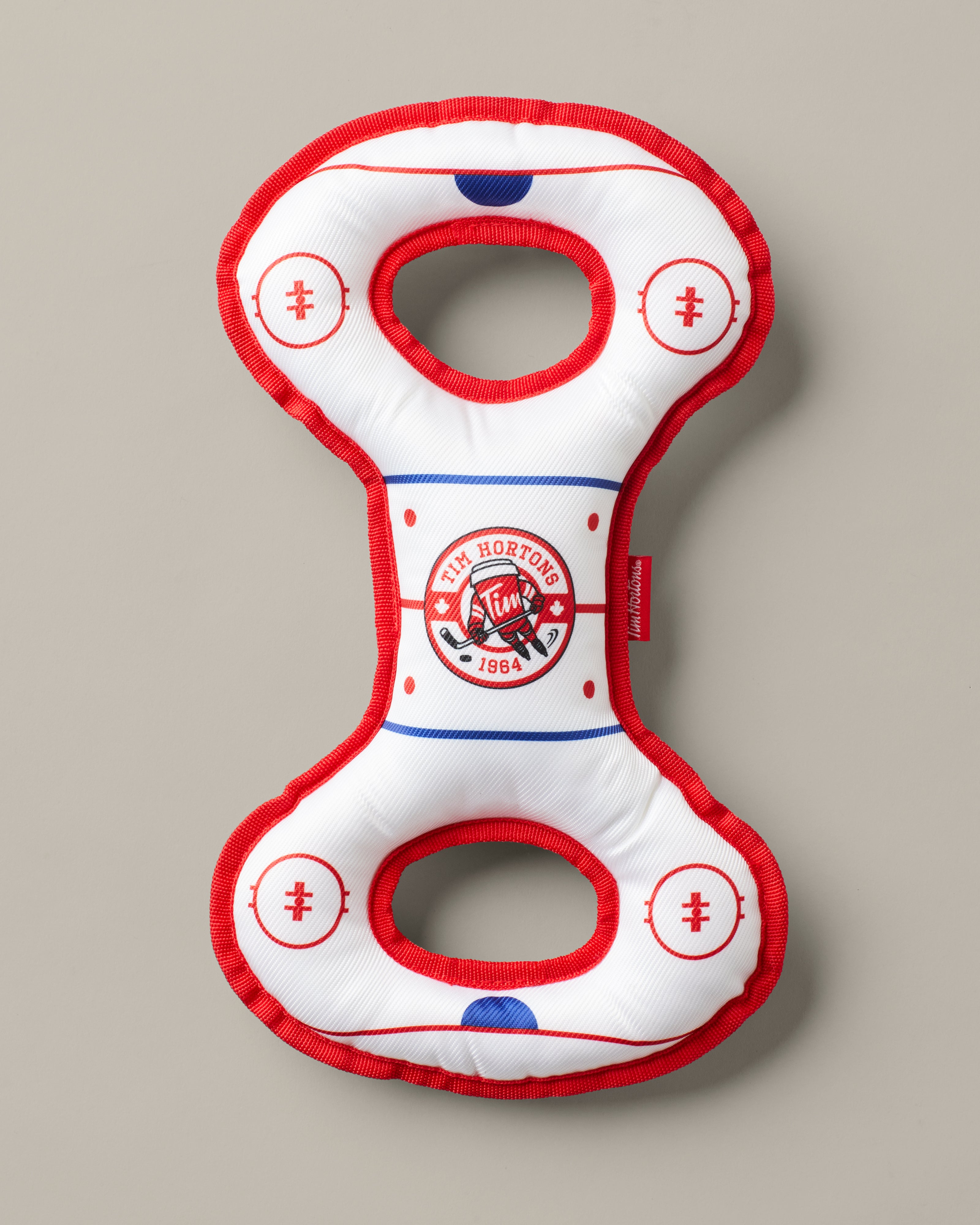 Limited edition Tim Hortons Hockey Rink Pet Tug Toy | Jouet à tirer pour animaux en forme de patinoire d’édition limitée Tim Hortons - Image #1