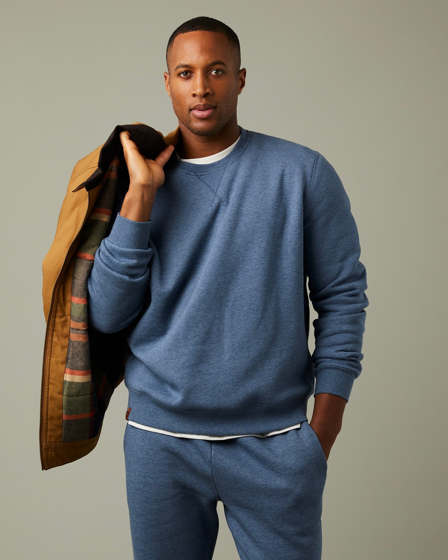 Heather blue crewneck with soft denim look | Chandail ras-de-cou bleu de style denim - Image #2