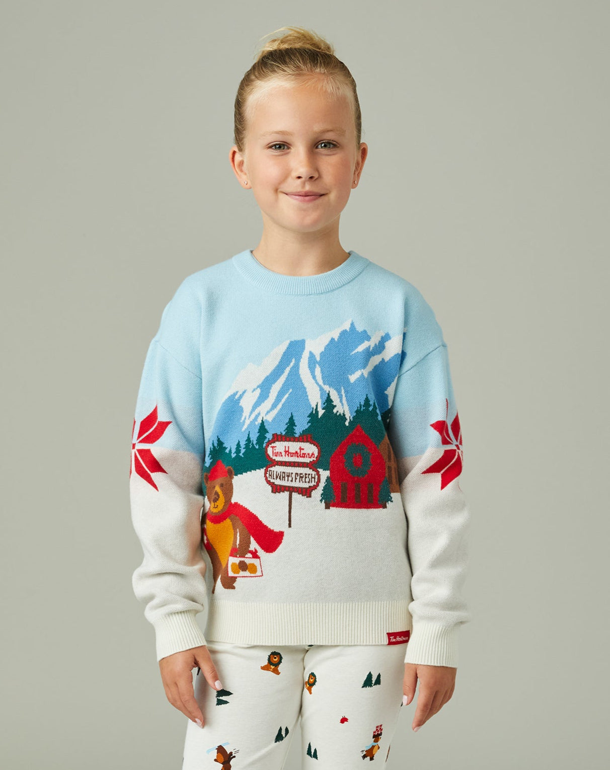 Tim Hortons Winter Bears Kids Holiday Sweater | Chandail Tim Hortons ours d’hiver des Fêtes pour enfants - Image #1