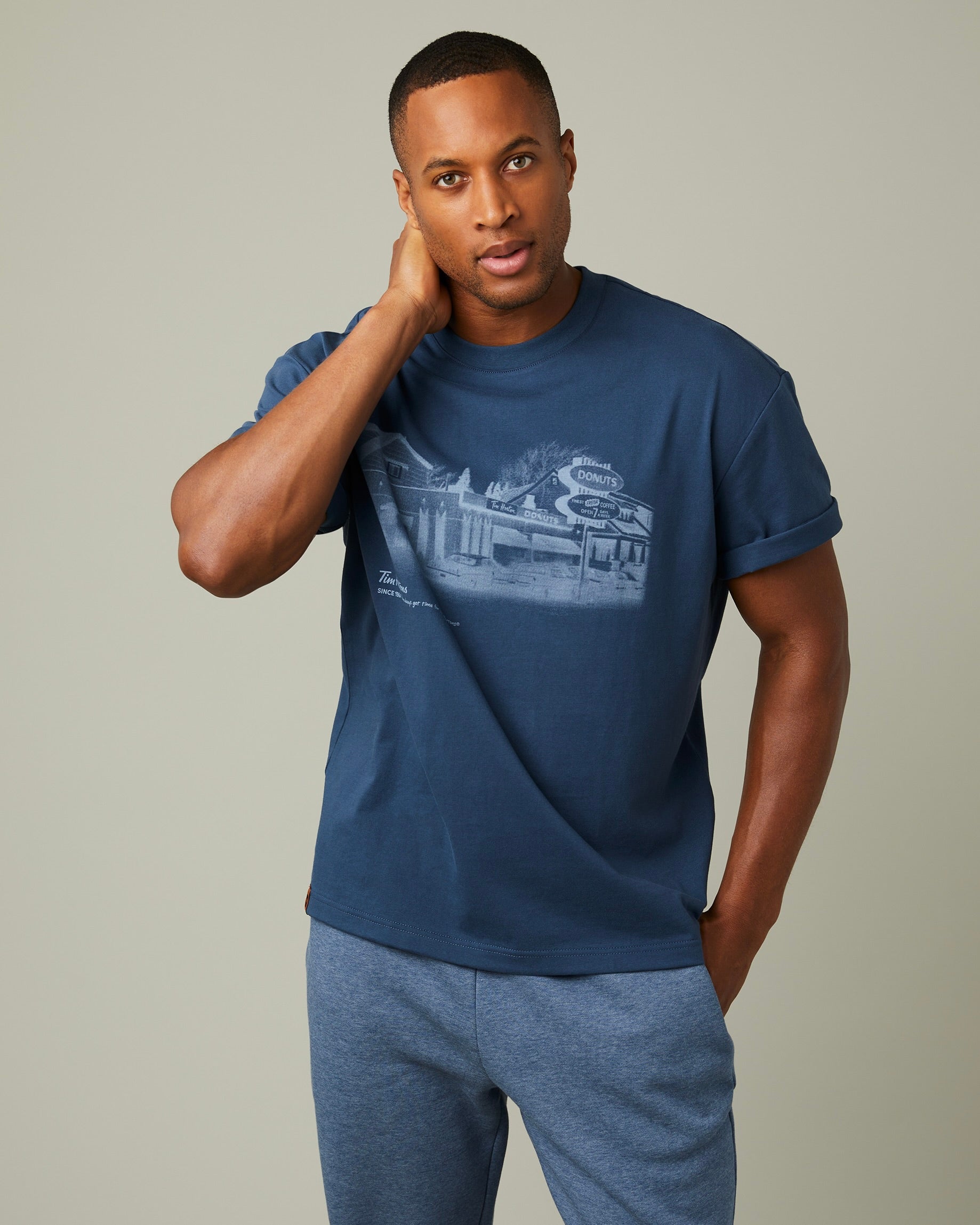 Navy blue T-shirt with vintage Tim Hortons Store #1 graphic | T-shirt bleu marine avec une image rétro d’un magasin Tim Hortons - Image #2